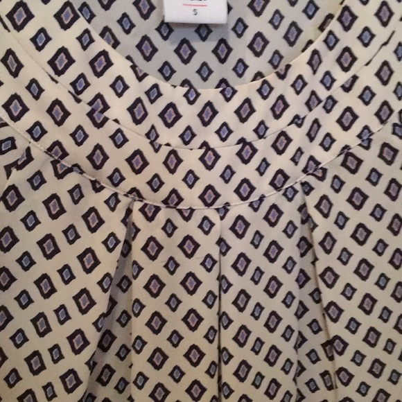 Cabi shell - Picture 3 of 3